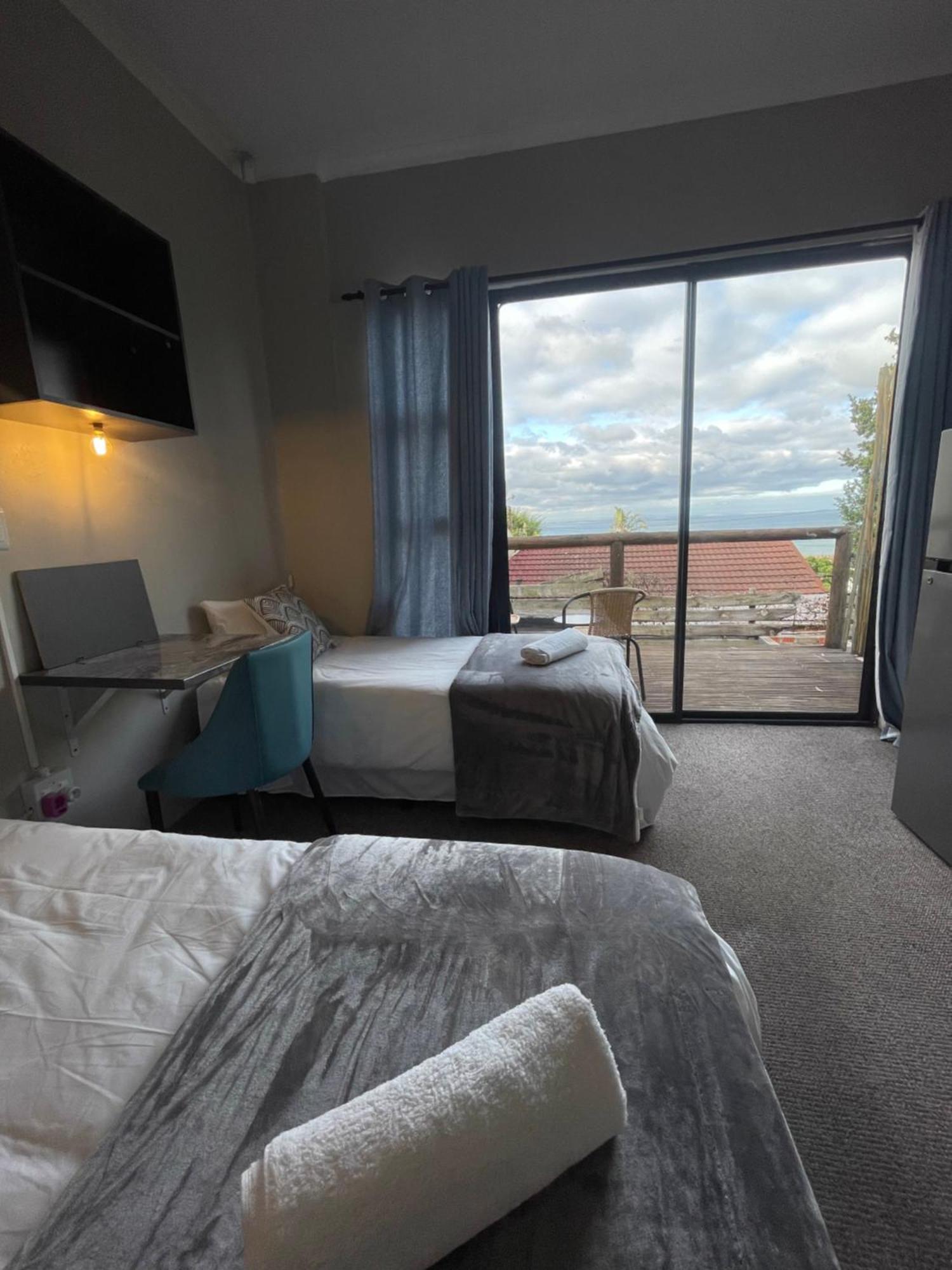 Cosy Richmond Hill Retreat Hotel Port Elizabeth Exterior photo